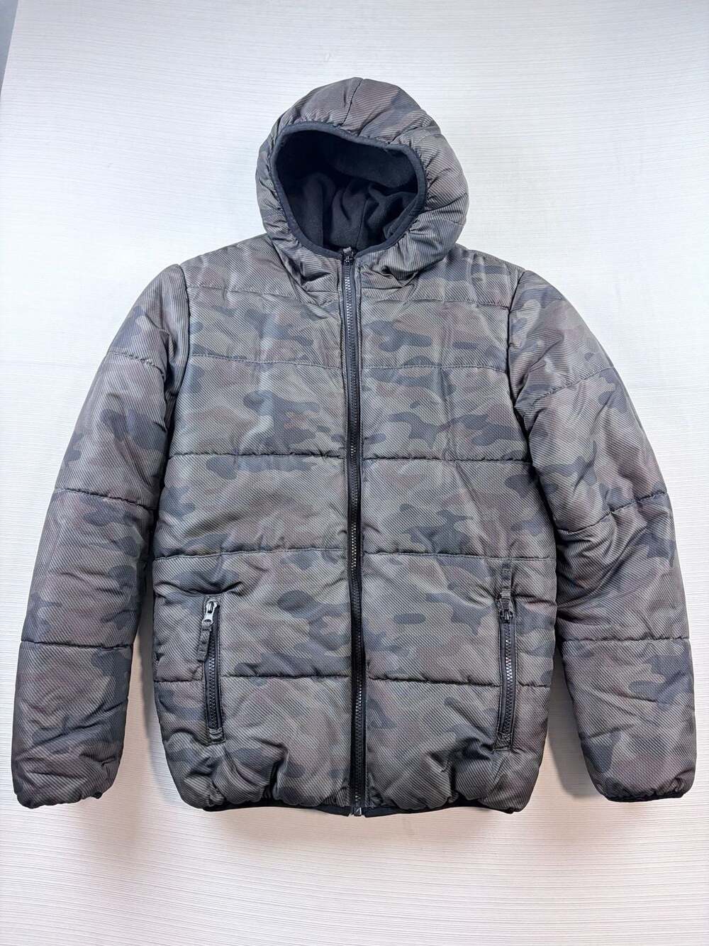 Athletech Women’s Puffer Jacket Size XL(14/16) Camo Hooded Full Zip